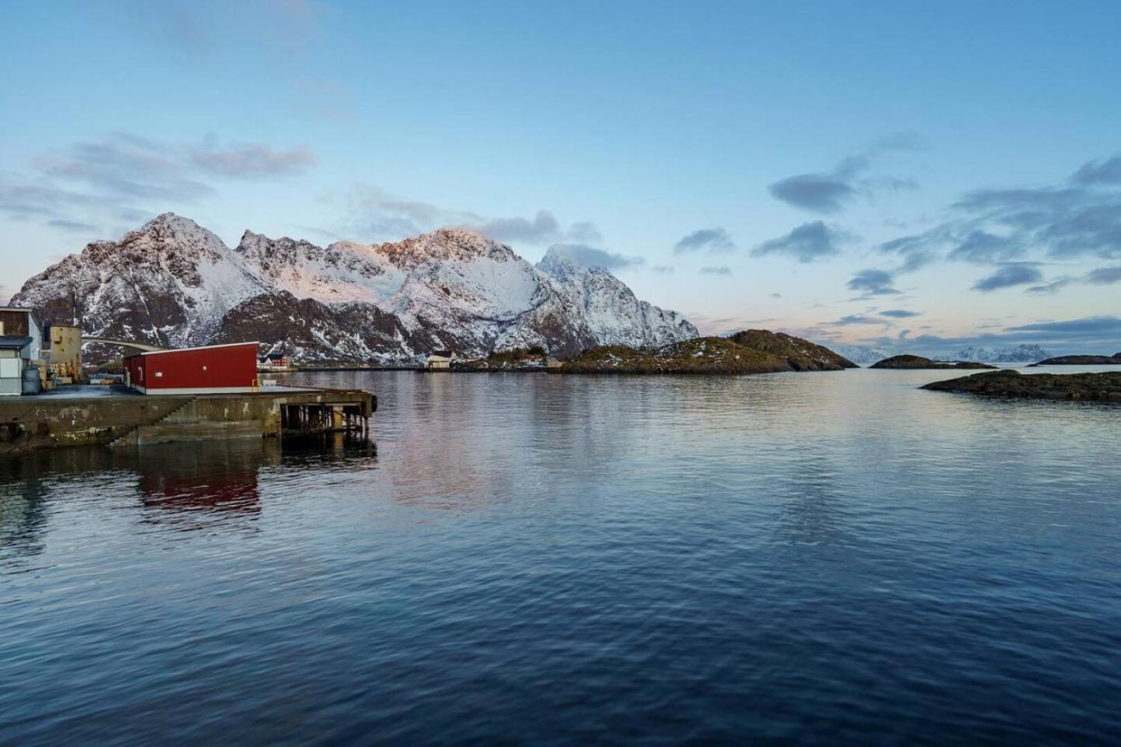 Rorbuleilighet I Idylliske ヘニングスヴァール エクステリア 写真